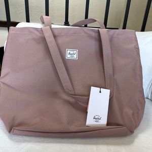Carry all bag by HERSCHEL SUPPLY CO
